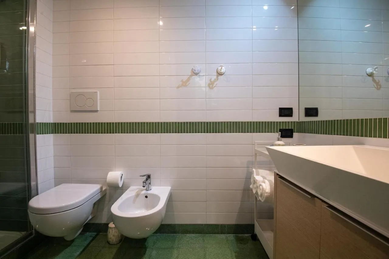 Apartament A Casa Di Anna - Charming House With Courtyard Bari 0*,