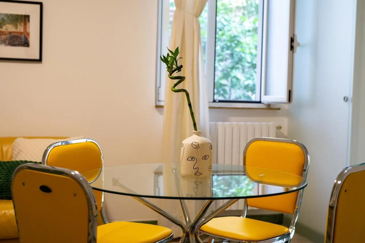 Apartament A Casa Di Anna - Charming House With Courtyard Bari